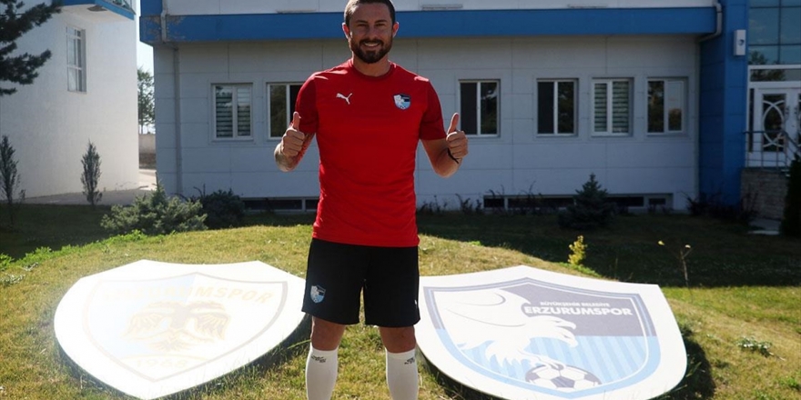 Erzurumspor'un Yeni Transferi Kaan Kanak: Erzurumspor Lige Renk Katan Kulüplerden Biri