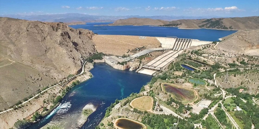 Keban Hes 46 Yıldır Kesintisiz Enerji Üretiyor