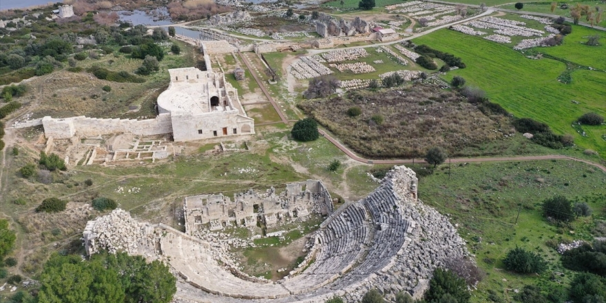 Bakan Ersoy'un '2021 De Patara Yılı Olsun' Önerisine Destek