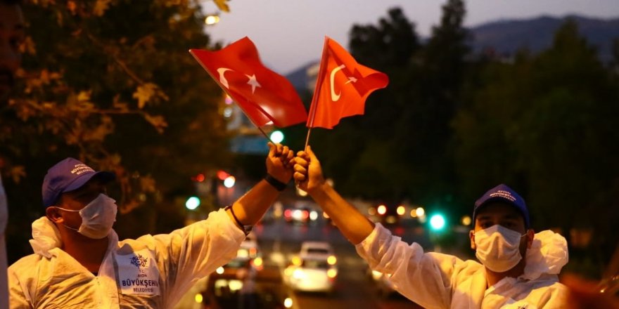 AYDIN BÜYÜKŞEHİR BELEDİYESİ ZAFER BAYRAMI'NI COŞKUYLA KUTLADI