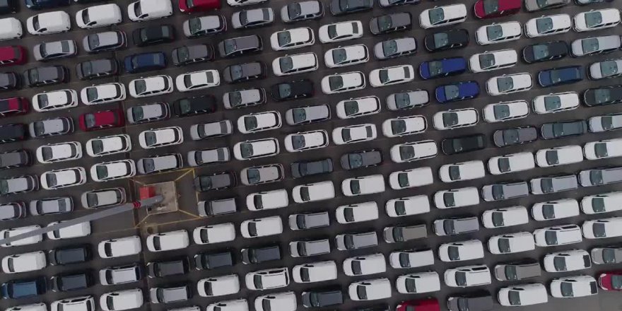 SAADET PARTİSİNDEN ÖTV'Lİ ARAÇ REKLAMI