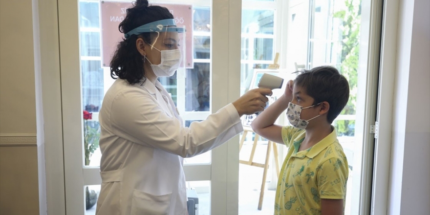 DSÖ Avrupa Bölgesi Ülkeleri Okullara Güvenli Dönüşe İlişkin Tavsiye Edilecek Önlemleri Belirledi