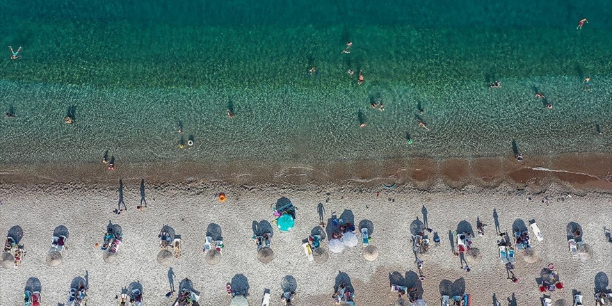 Antalya 8 Ayda 1 Milyon 558 Bin Turistin Adresi Oldu