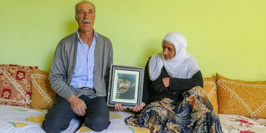 Dağa Götürülen Hukuk Fakültesi Öğrencisinin Ailesi Evlatlarına Kavuşmak İstiyor