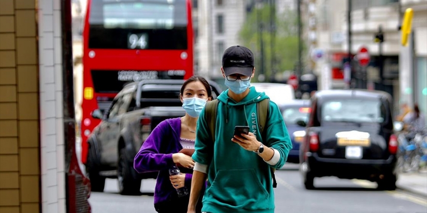 İngiltere'de Son 107 Günün En Yüksek Kovid-19 Vaka Sayısı Açıklandı