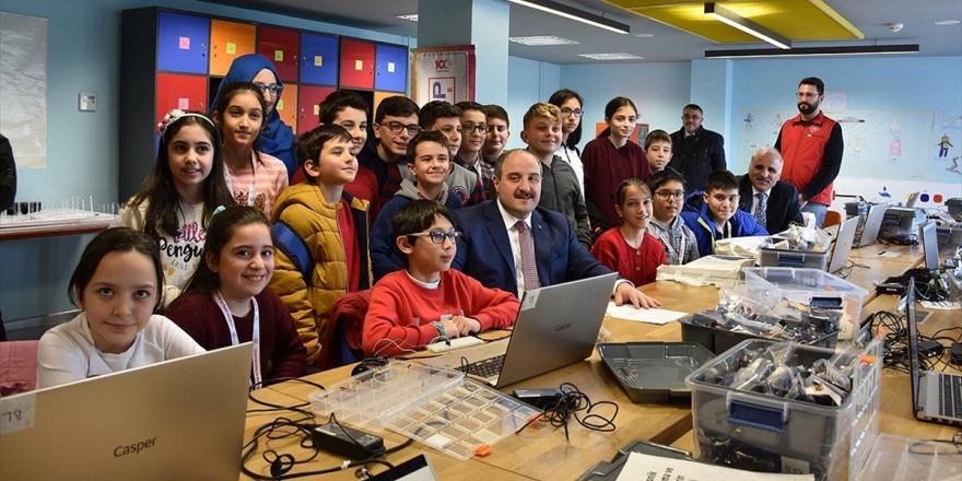 Bakan Varank: 30 Deneyap Teknoloji Atölyesi'ni Hayata Geçirdik