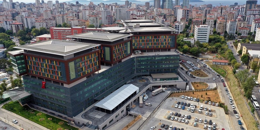 Yarım Asırlık Şifa Kapısının Şehir Hastanesine Uzanan Yolculuğu