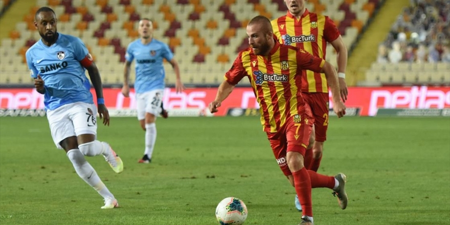 Yeni Malatyaspor'da Gökhan Töre İle Yollar Ayrıldı