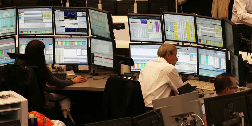 Küresel Piyasalar Avrupa'nın Büyüme Verisine Odaklandı