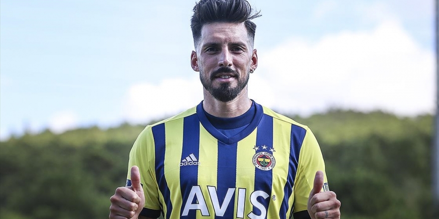 Fenerbahçe'nin Yeni Transferi Sosa: Burada Olduğum İçin Çok Mutluyum