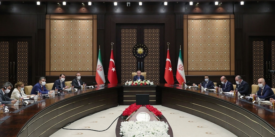 Cumhurbaşkanı Erdoğan: Türkiye-İran Diyaloğu Birçok Bölgesel Sorunun Çözümünde Belirleyici Role Sahiptir