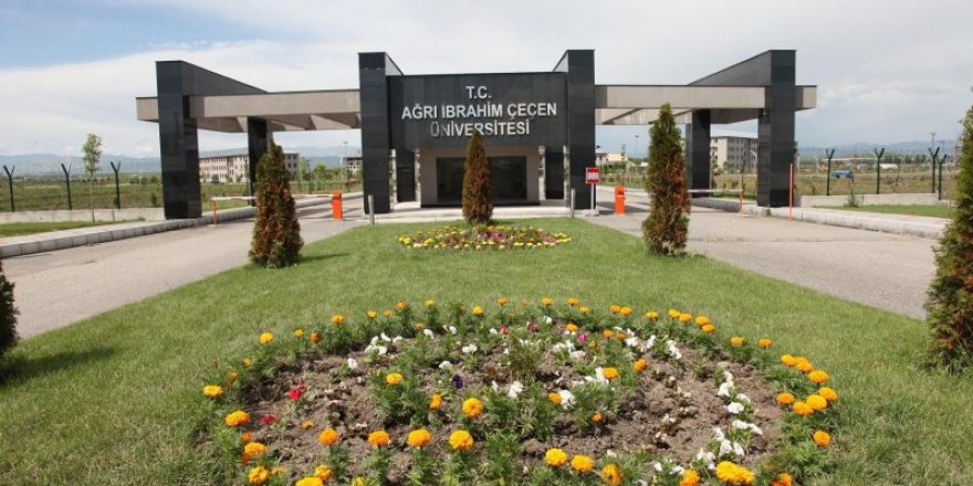 Eczacıları Ayağa Kaldıran Kadro İlanı!