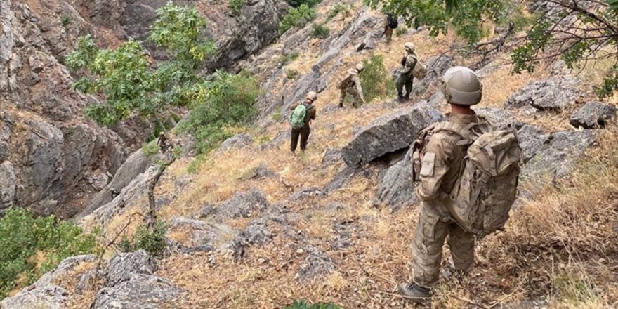 Kırmızı Ve Gri Kategori'den İki Terörist Etkisiz Hale Getirildi