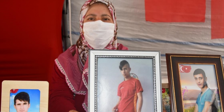 Diyarbakır Annelerinden Saadet Ödümlü: Oğlum Gelene Kadar Gitmeyeceğim