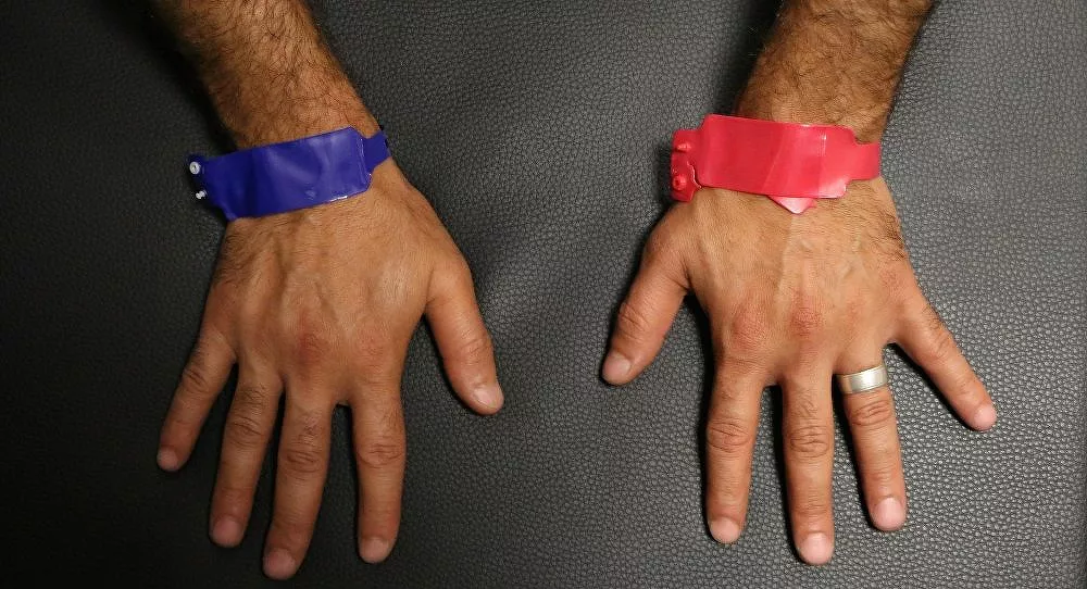 Karabük'te izolasyondaki kişiler bileklikle takip ediliyor