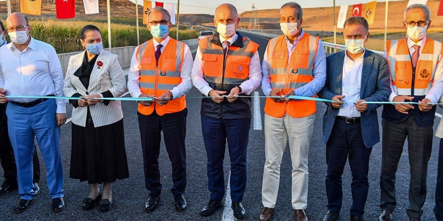 Bakan Karaismailoğlu Diyarbakır-Eğil Kara Yolunun Açılışını Yaptı