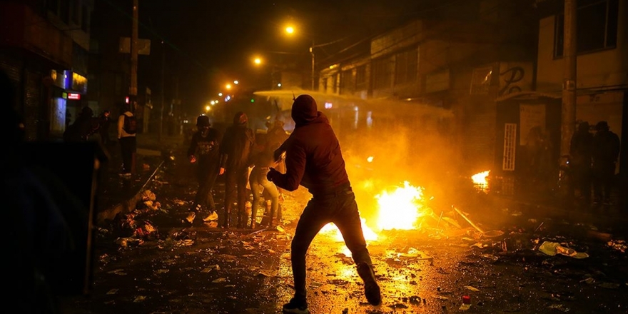 Kolombiya'da Polis Şiddetine Tepki Gösterilerinde 7 Kişi Öldü, 248 Kişi Yaralandı