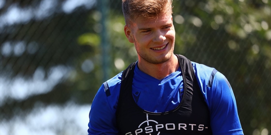 Trabzonspor, Kente Dönmeyen Alexander Sörloth İçin İşlem Başlattı