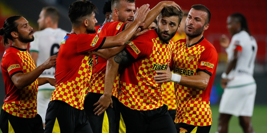 Göztepe'den Bol Gollü Galibiyet