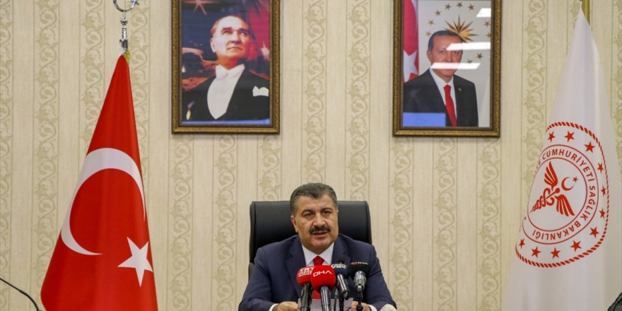 Bakan Koca, 125 Binin Üzerinde Kişinin Seyahatinin Engellendiğini Duyurdu