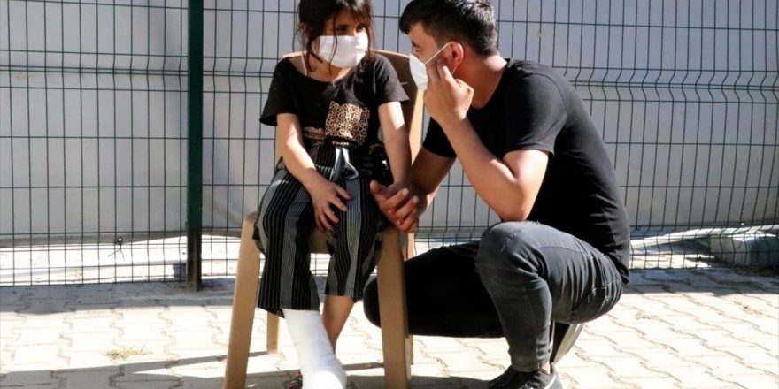 Yunan Askerinin 8 Yaşındaki Gazin'i Sınırda Plastik Mermiyle Yaraladığı İddia Edildi