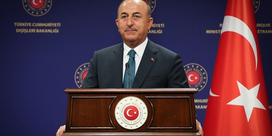 Çavuşoğlu'ndan Atina'ya Yunan Gazetesi Üzerinden 'Gideceğimiz Yola Dair Tercih Yunan Liderlerinin' Mesajı