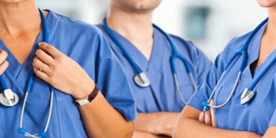 900 Doktor İstifa Etti!