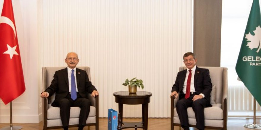 Kılıçdaroğlu ve Davutoğlu'ndan İttifak Sorusuna Yanıt!