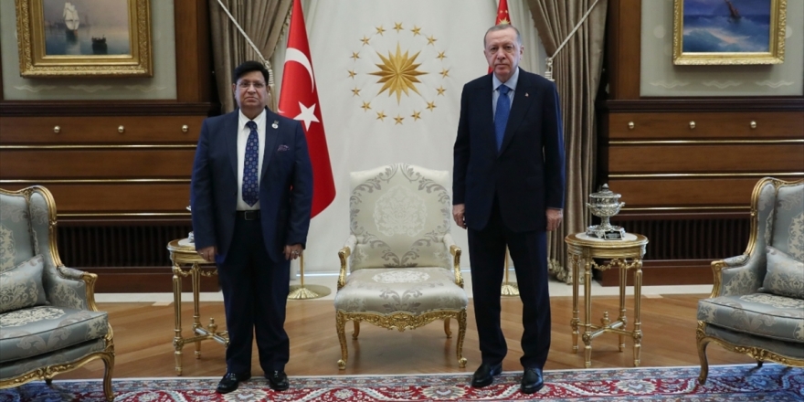 Cumhurbaşkanı Erdoğan, Bangladeş Dışişleri Bakanı Abdul Momen'i Kabul Etti