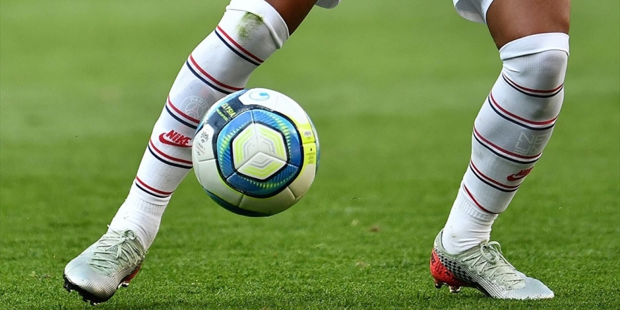 UEFA'da Yılın Futbolcuları İçin Aday Listesi Belli Oldu