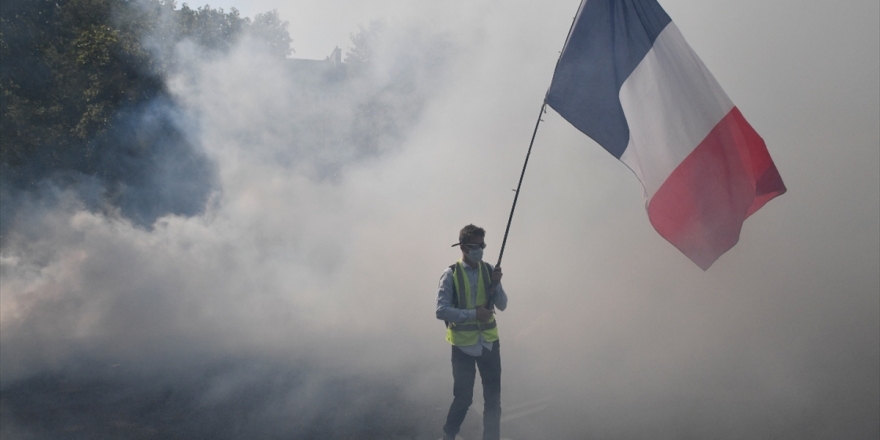 Fransa, Macron Döneminde Son 25 Yılın En Yüksek Kamu Borcu Artışını Kaydetti