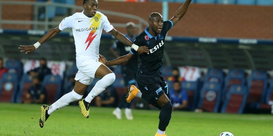 Trabzonspor Bu Sezon İlk Galibiyetini Aldı