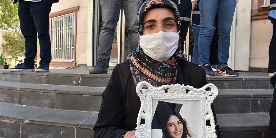 Diyarbakır Annelerinden Mutlu: İnşallah Biz De Diğer Anneler Gibi Çocuklarımızı Alacağız