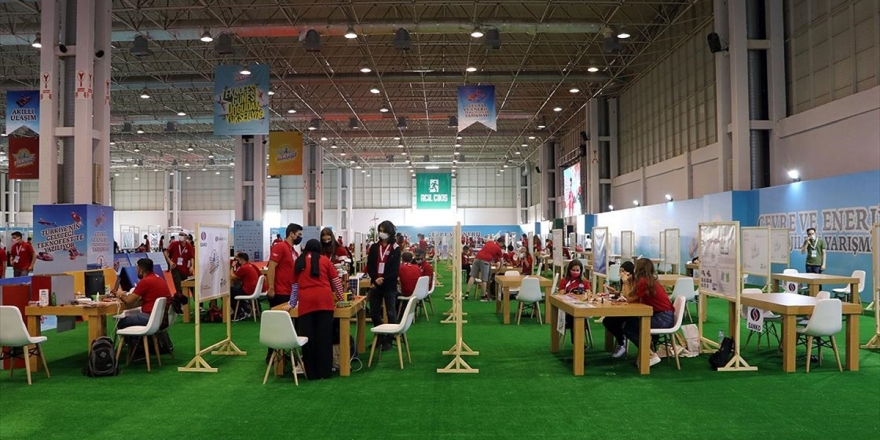 Gençler Gelecekleri İçin Teknofest'te Buluştu