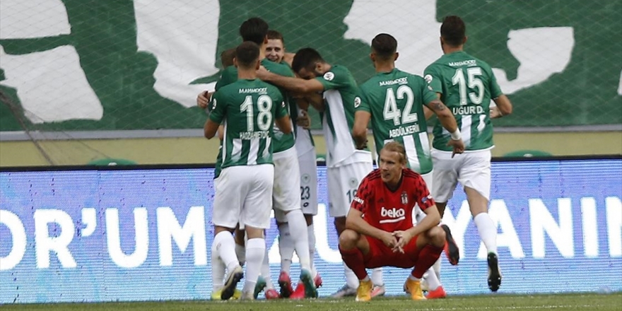 Beşiktaş Savunmada Güven Vermedi