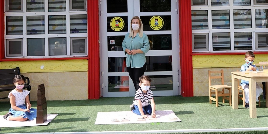 Eğitimi Eğlenceli Hale Getiren İrem Öğretmene Bir Ödül Daha