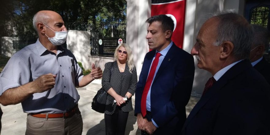 Öztürk Yılmaz'dan Anlamlı Ziyaret