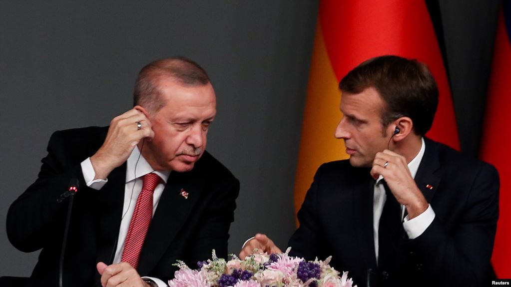 Macron: "Türkiye'nin Karabağ Açıklamaları Endişe Verici"