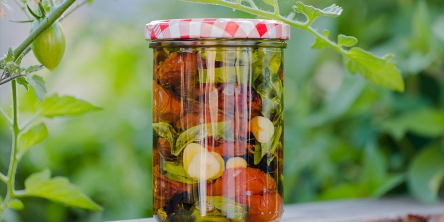 Konservesini Evde Hazırlayanlar Kavanoz Kapağına Talebi Artırdı