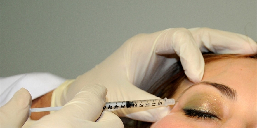 Botoks Ve Dolgu Uygulamalarının Uzman Ellerde Ve Yerlerde Yapılması Uyarısı