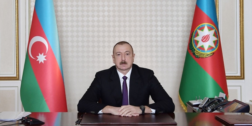 Azerbaycan Cumhurbaşkanı Aliyev: Madagiz'de Azerbaycan Bayrağı Dikildi