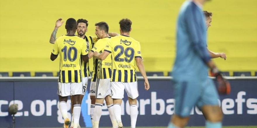 Fenerbahçe: 1 - Fatih Karagümrük: 0 (İlk Yarı)