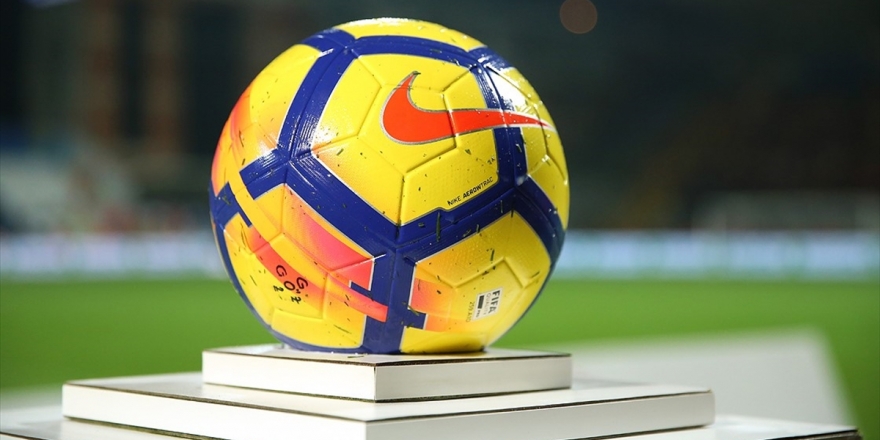 Futbolda Yaz Transfer Dönemi Sona Eriyor