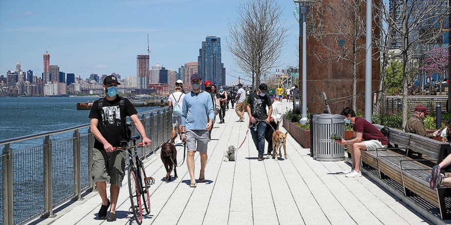 ABD'de Kovid-19'dan Ölenlerin Sayısı 214 Bin 629'a Yükseldi