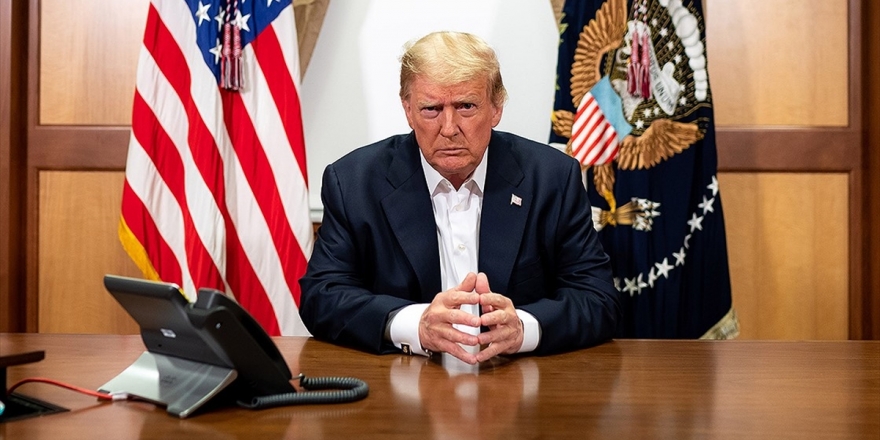 Taburcu olan Trump gözünü Biden'a dikti!