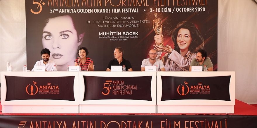 'Koku' Filminin Yönetmeni Çetin: Film Çekimlerinin Yapıldığı Yere Bir Tır Dolusu Nergis Getirdik