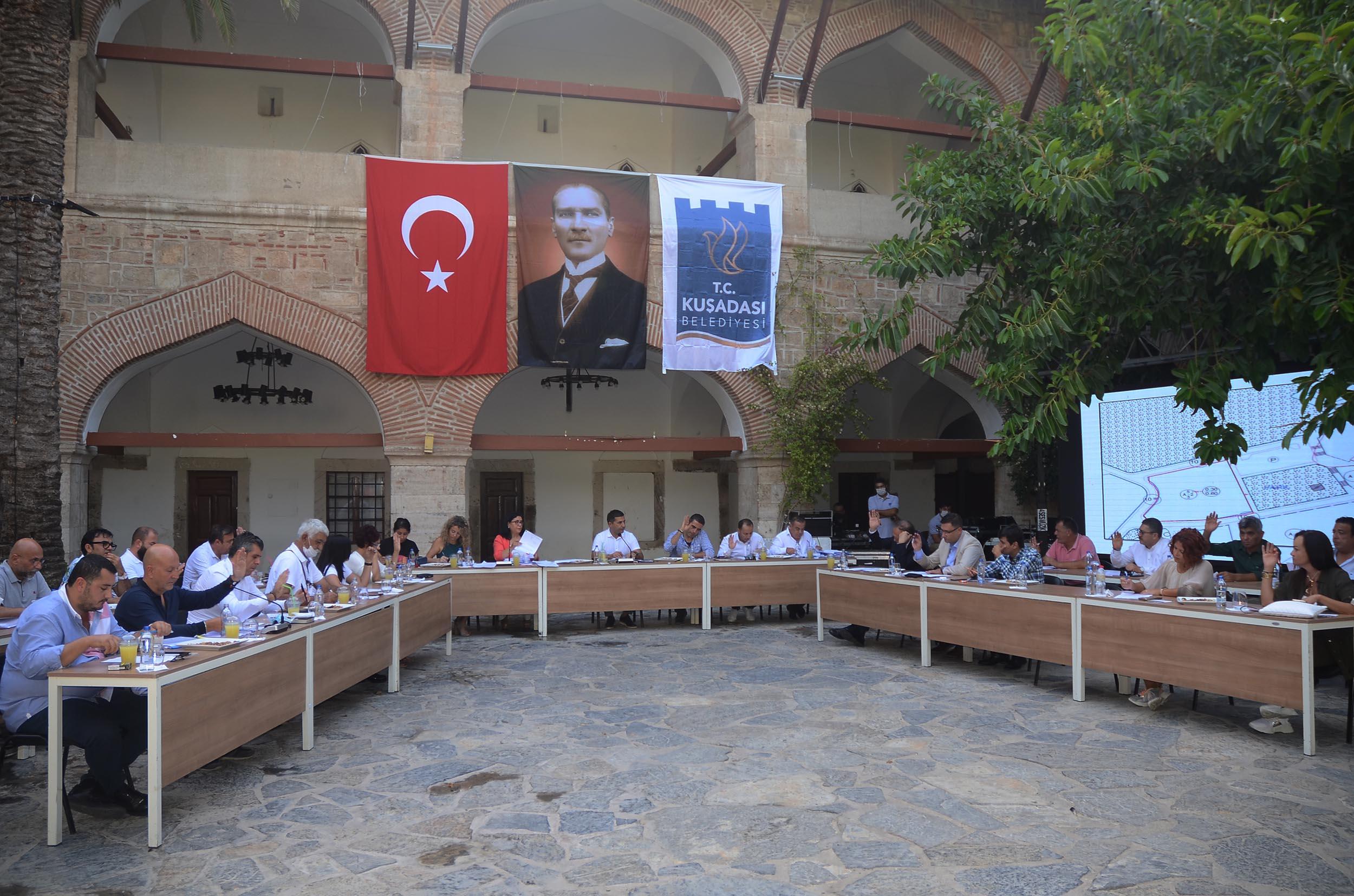 EGE’NİN İNCİSİNDEN DOĞU’NUN İNCİSİNE DOSTLUK ELİ