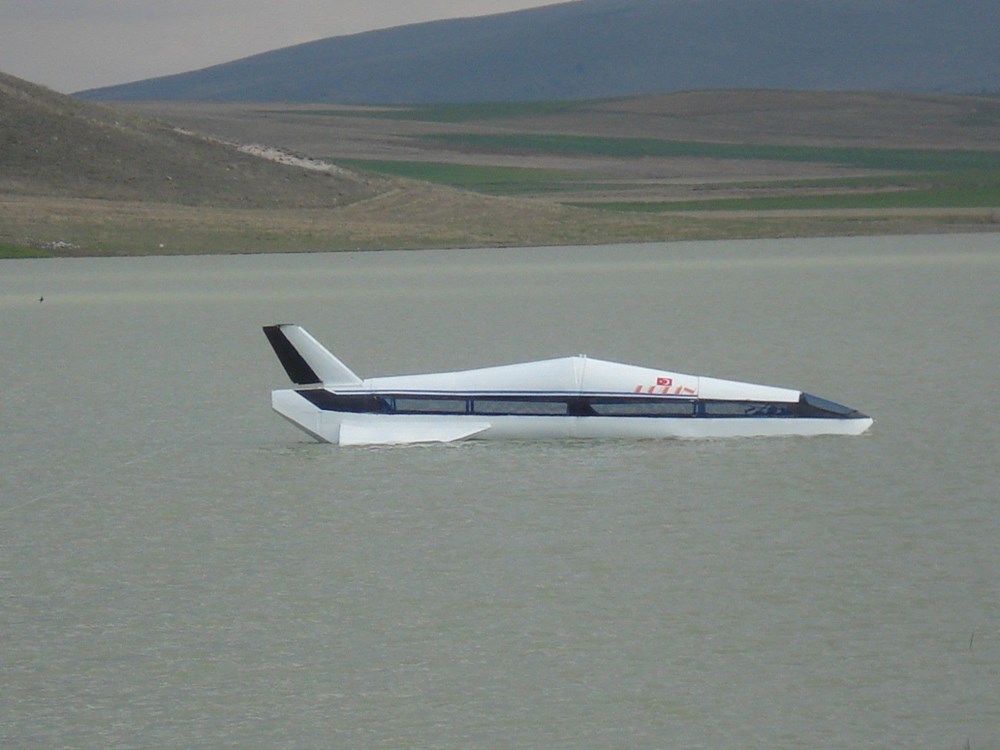 Füze Sanıp İhbar Ettiler...