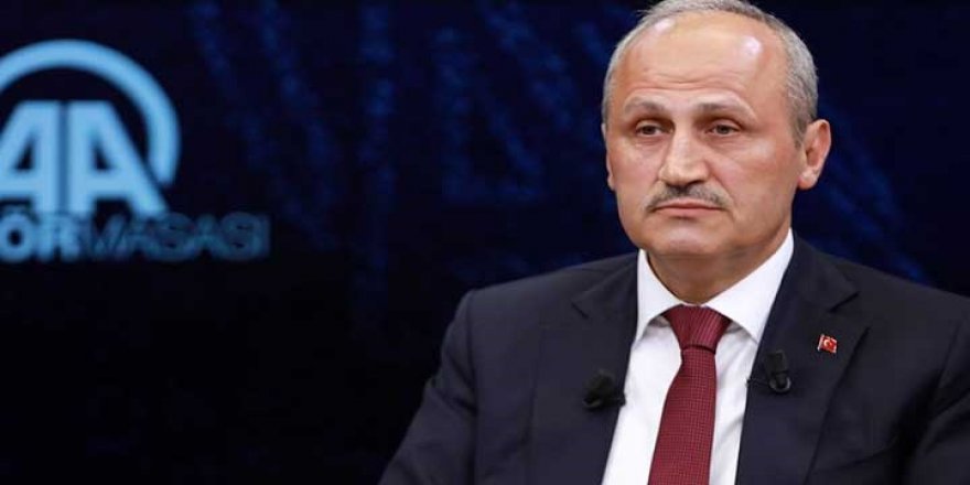 Eski Ulaştırma Bakanı Koronavirüse Yakalandı