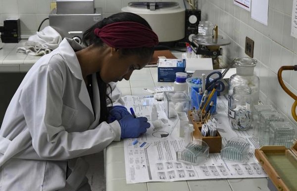 Aşk hormonu koronavirüs tedavisi için anahtar görevini üstleniyor .